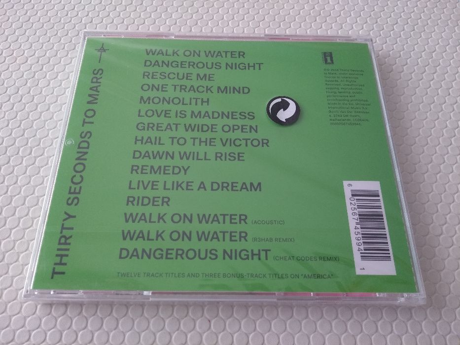 Vendo CD Thirty Seconds to Mars - America (Deluxe Edition) - novo