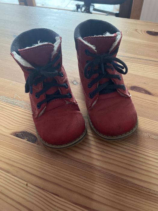 Buty, Emelki rozmiar 22