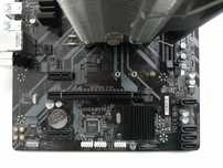 Материнська плата Gigabyte B450 (AMD sAM4)