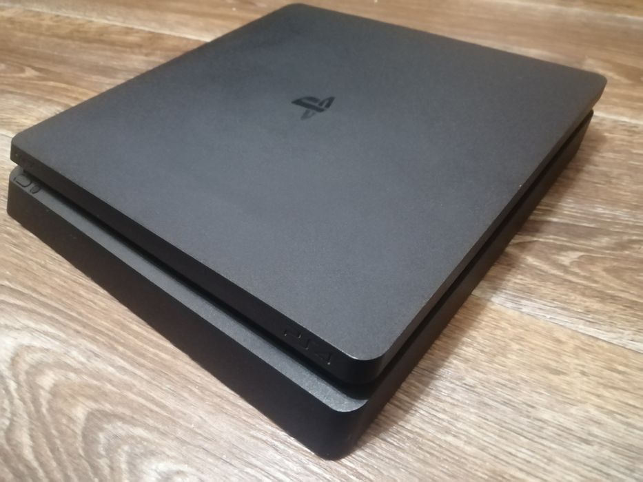 Playstation 4 slim 1tb 22xx