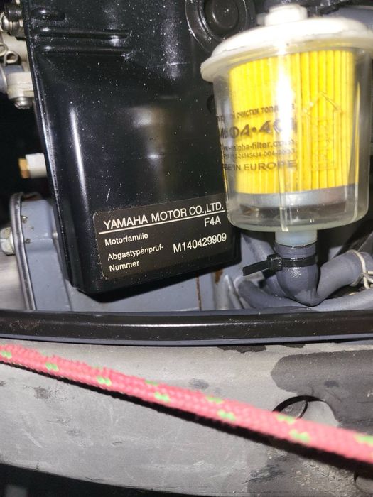 Лодочный мотор Yamaha б/у