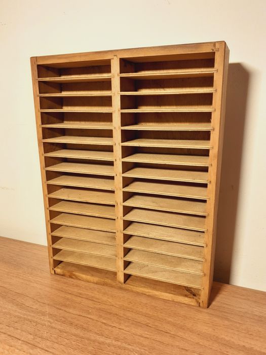 Półka drewniana przegródka na kasety magnetofonowe