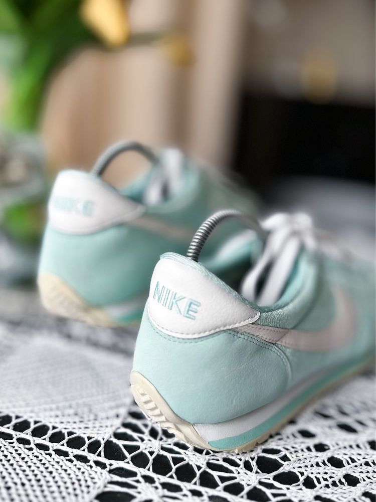 Piękne buty sportowe Nike Oceania miętowe zielone kobiece 40