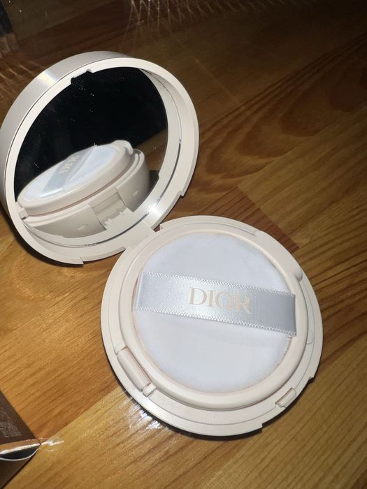 Diorskin Forever Cushion Пудра для обличчя