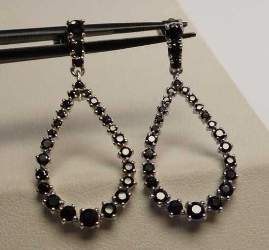 Srebrne wiszące kolczyki łezki czarne cyrkonie sztyfty