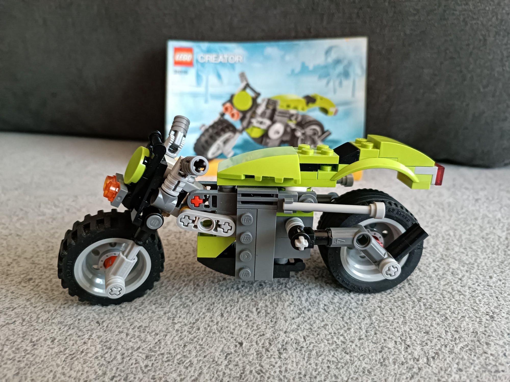 LEGO 3w1 Creator 31018 Zdobywca autostrad