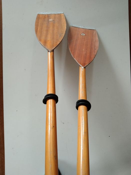 Wiosła drewniane stareo długości 240  cm