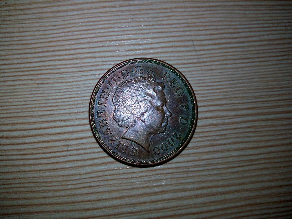 Монета Two pence (2 пенса) 2000г Великобритания