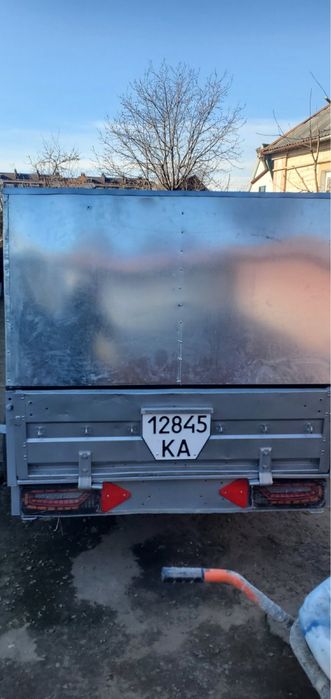 Продам причеп  германія