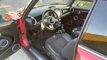 Mini Cooper D em bom estado geral