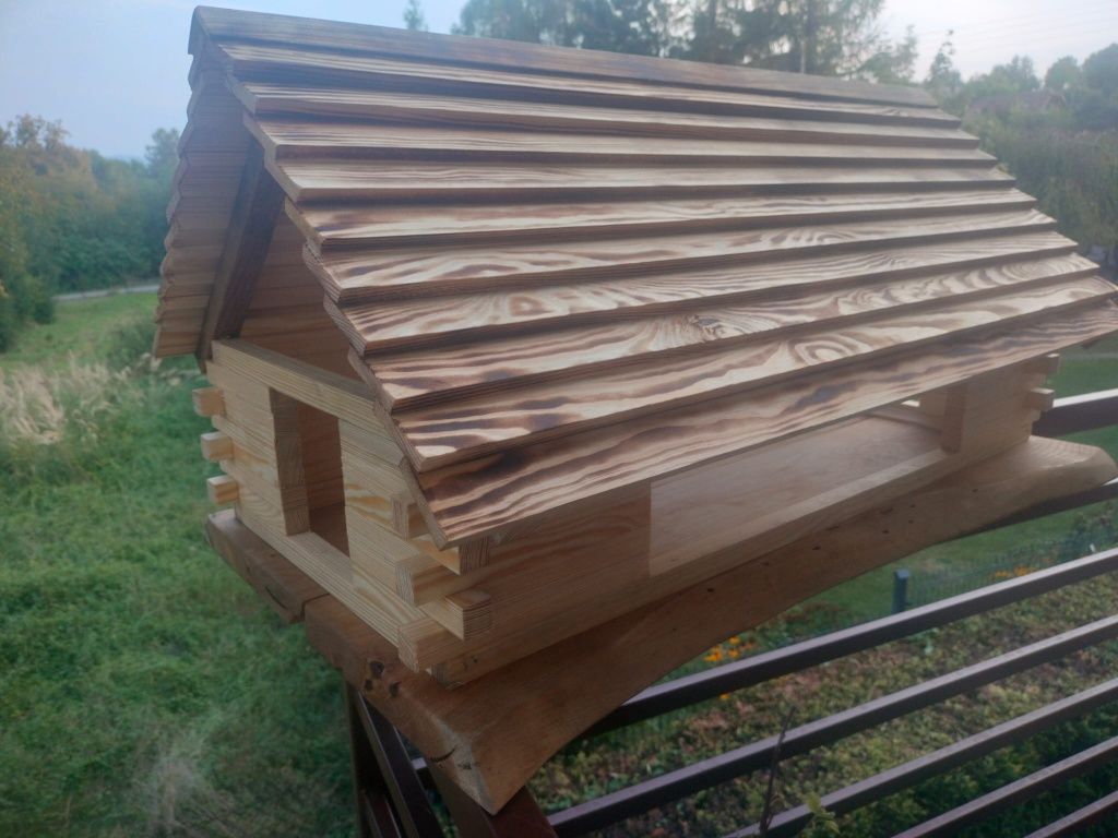 Karmnik dla Ptaków - Domek
