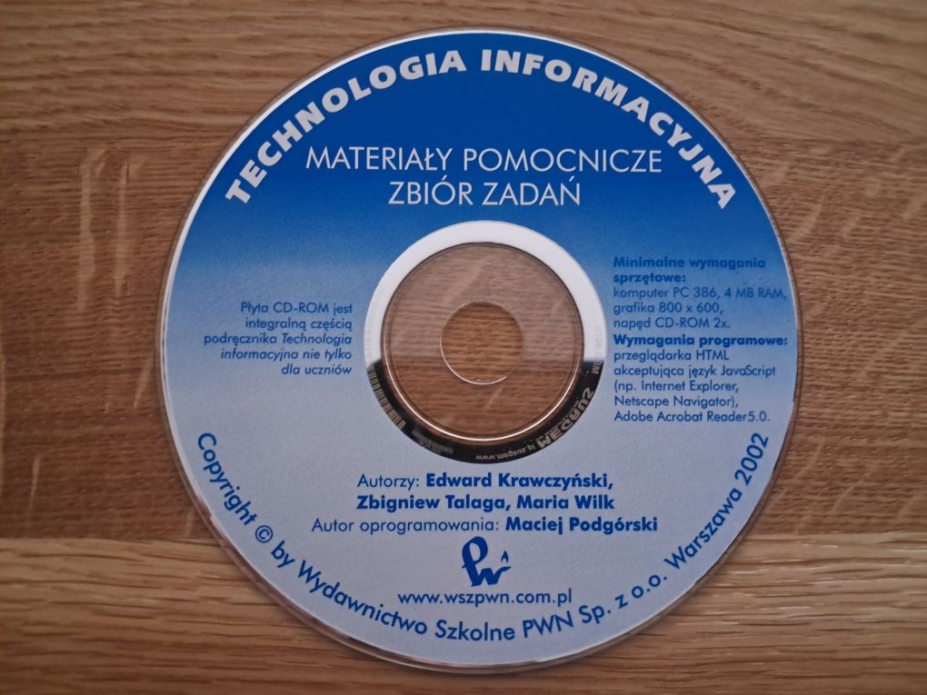 Technologia Informacyjna Materiały pocnicze Zbiór zadań - PWN CD 2002