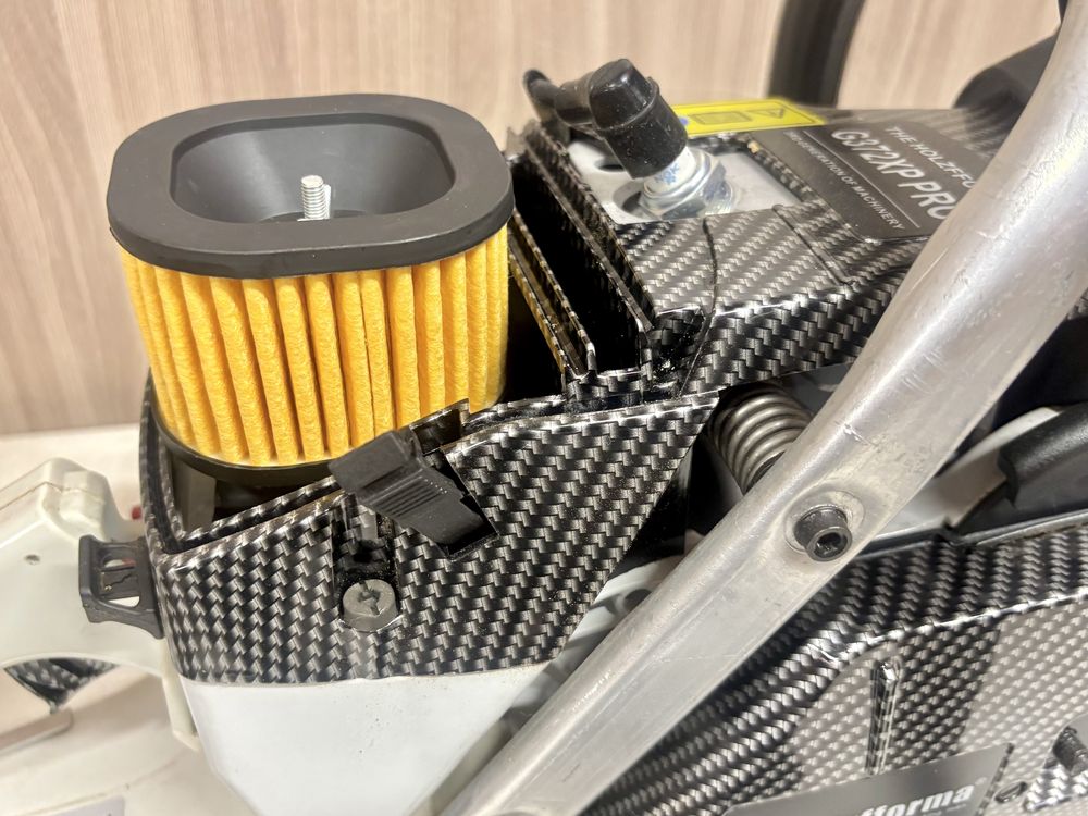 Бензопила Holzfforma 372 XP як Husqvarna