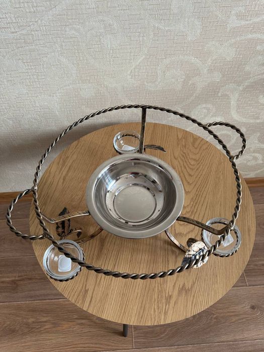 Садж с тремя соусницами