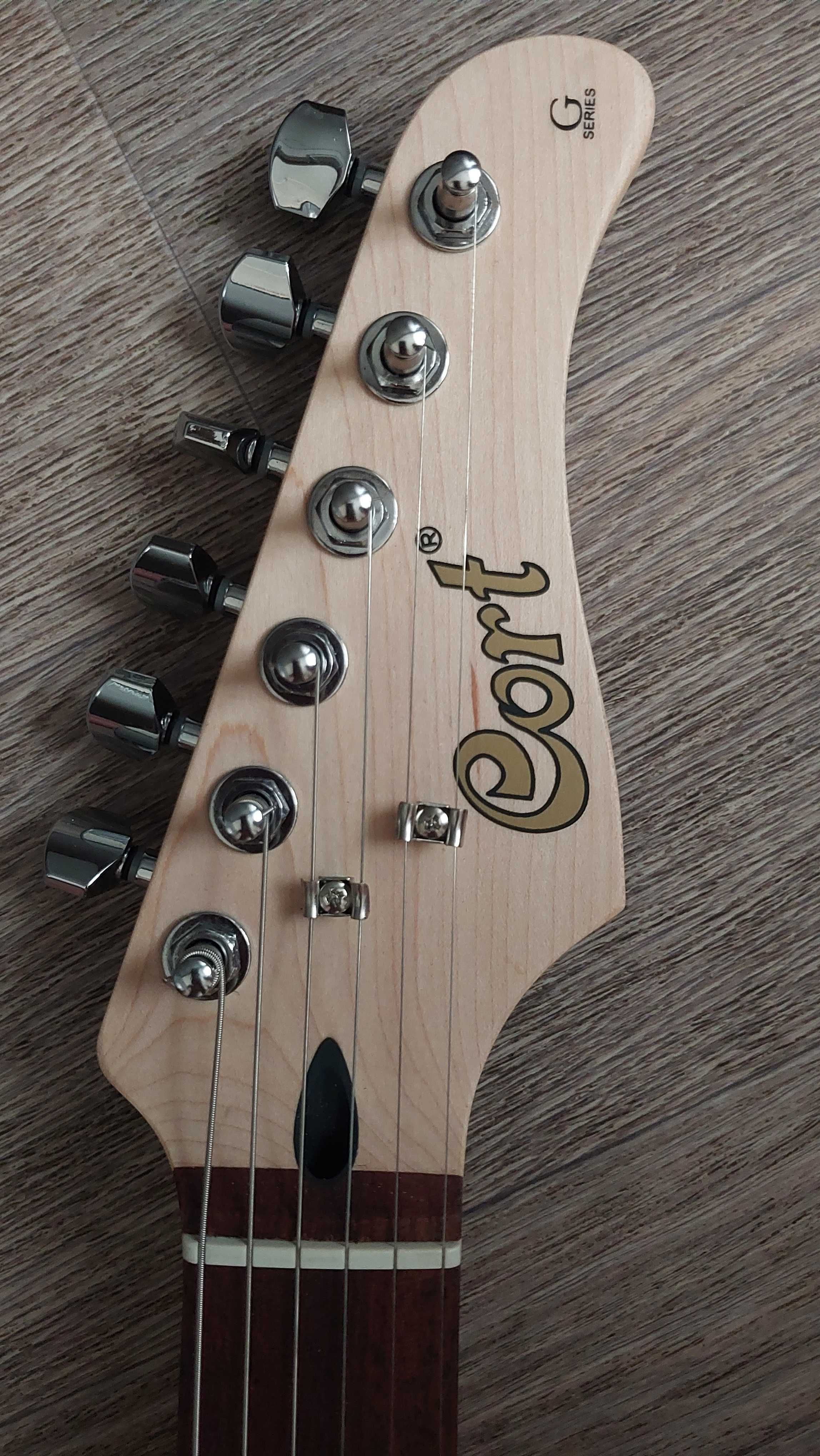 Продам электрогитару Cort Stratocaster