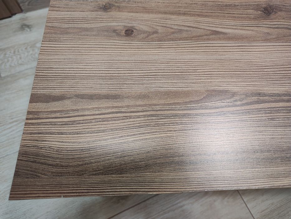 Stolik kawowy modrzew złoty