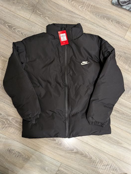 Пуховик чорний Nike M