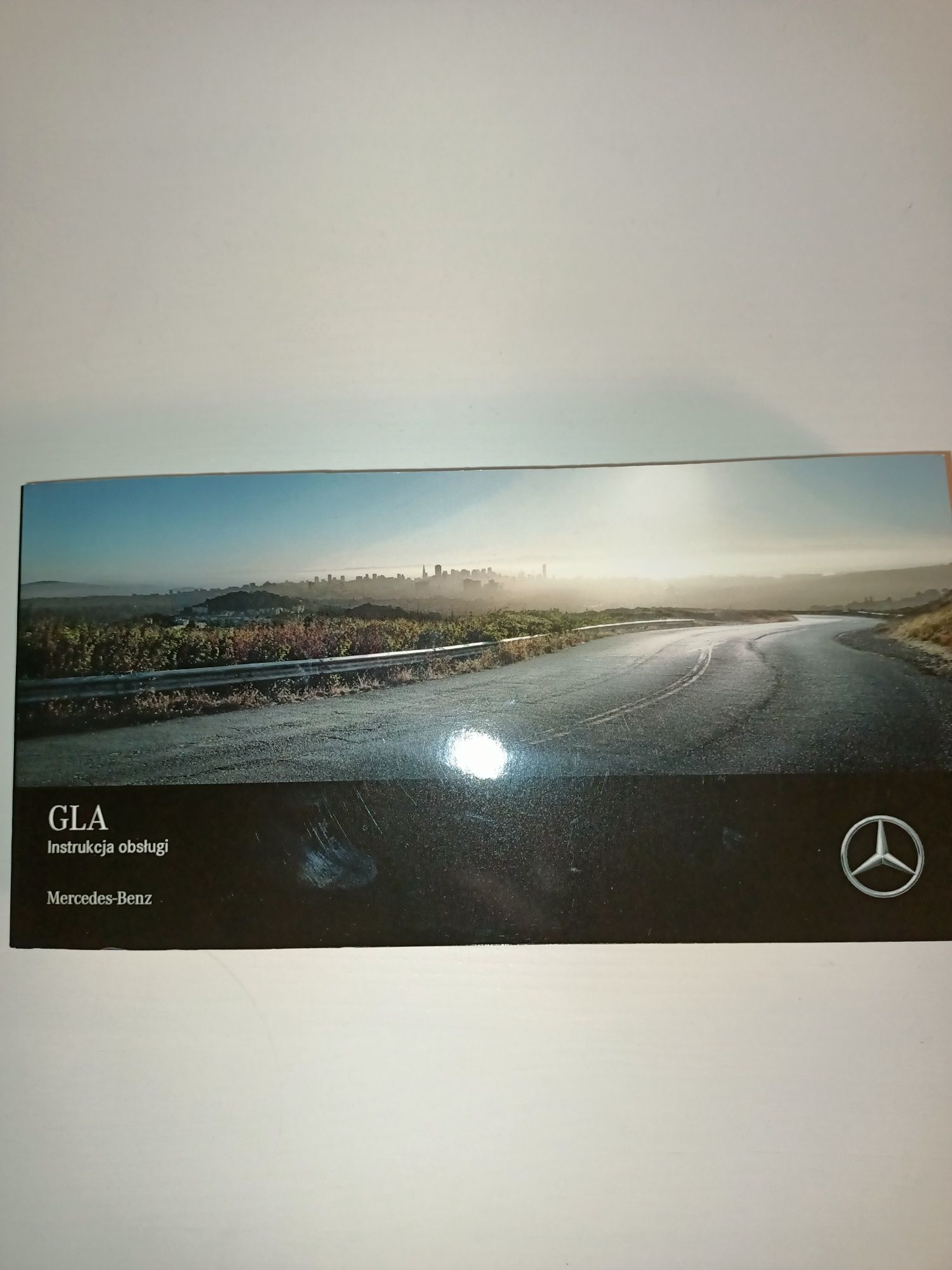 Nowa oryginalna instrukcja obsługi do  Mercedes GLA