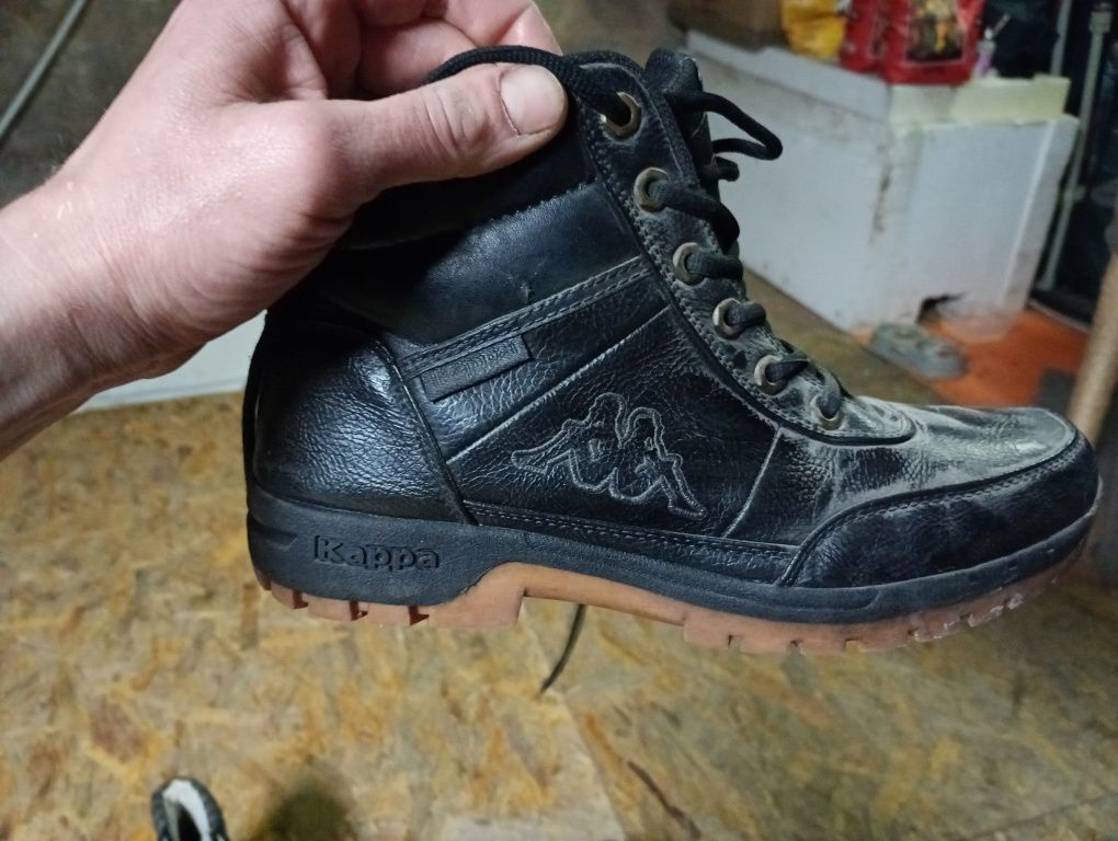 Buty różne adidas chłopięce, damskie sportowe