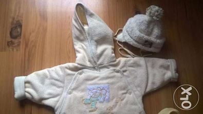 komplet - kombinezon, czapeczka i buciki