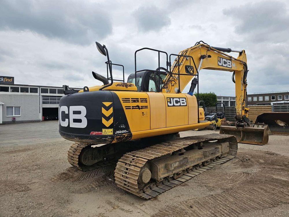 Екскаватор JCB 22