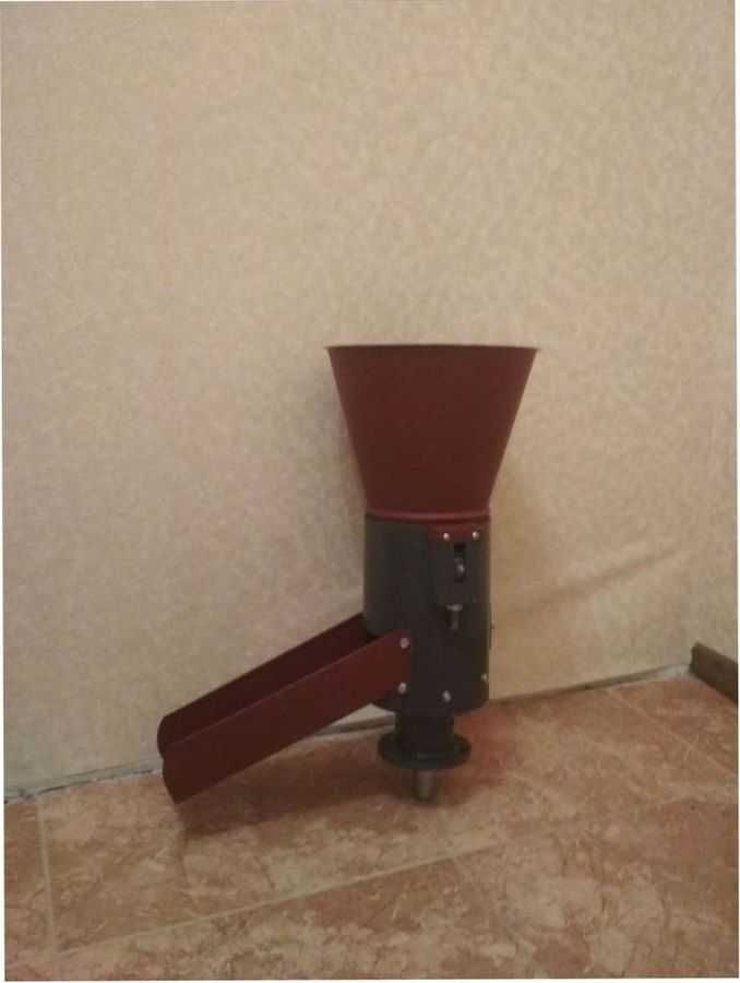 Гранулятор комбикорма кормів,топливных пеллет (Матр100/150/200)