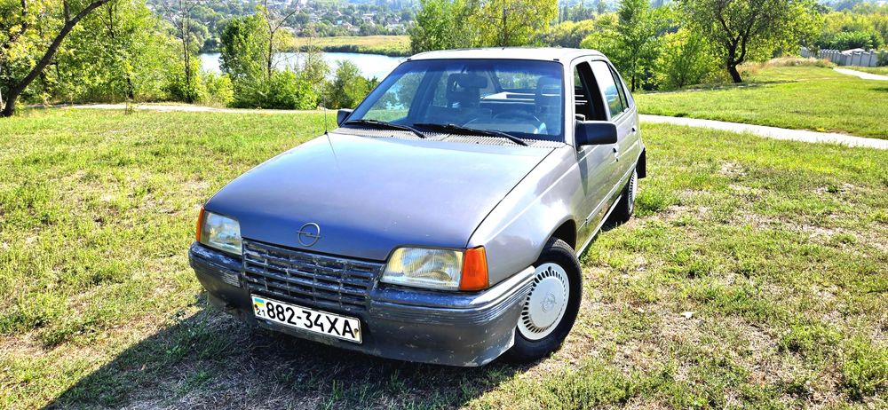 Opel Kadett 1.3 LS