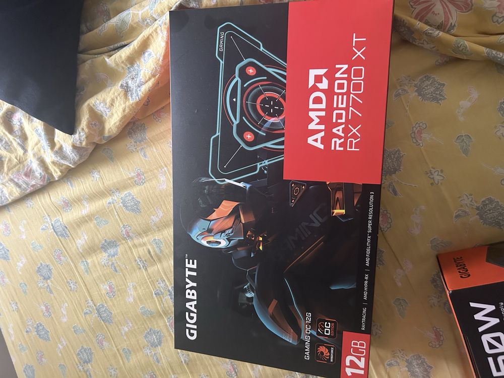 High end pc + monitor 144hz