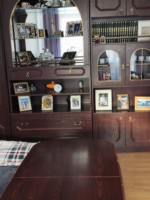 Oddam za darmo meble stół szafa półka pod tv