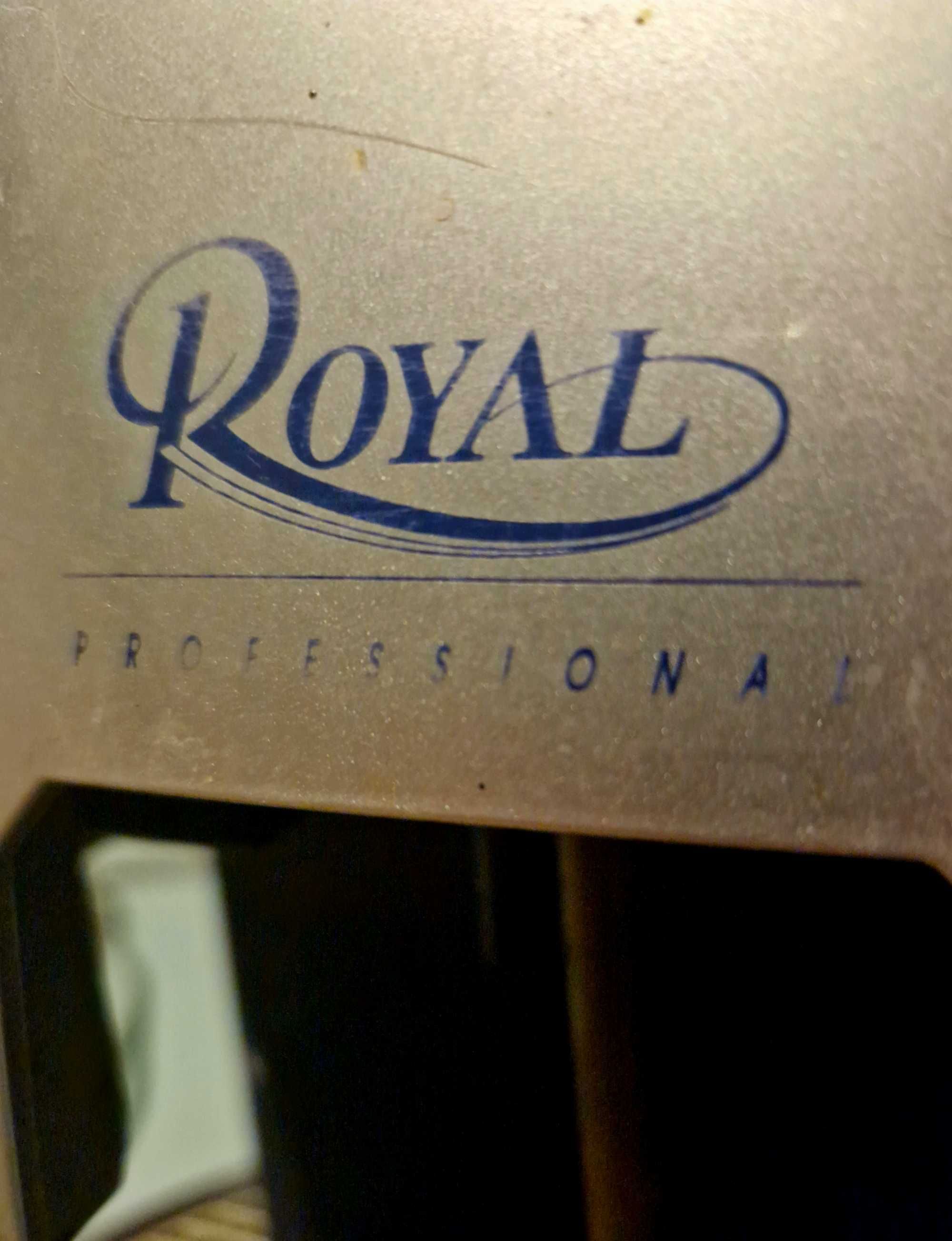 Кофемашина кофеварка Saeco Royal Professional.