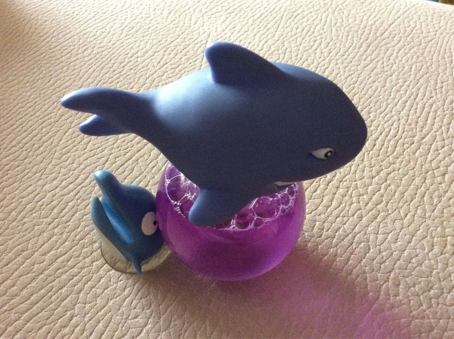 Gel de banho Avon Tubarão
