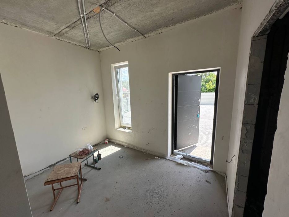 Продаж котеджів, 120-130кв.м