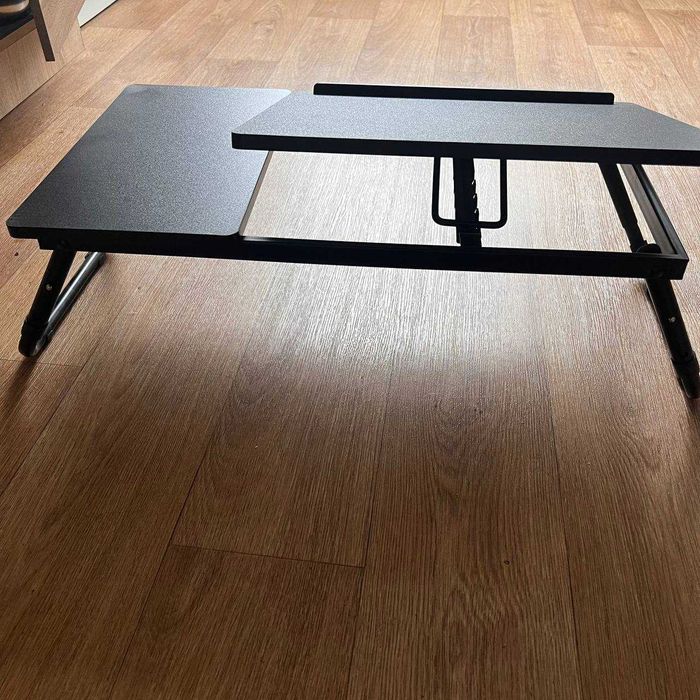 Столик для ноутбуку Jysk