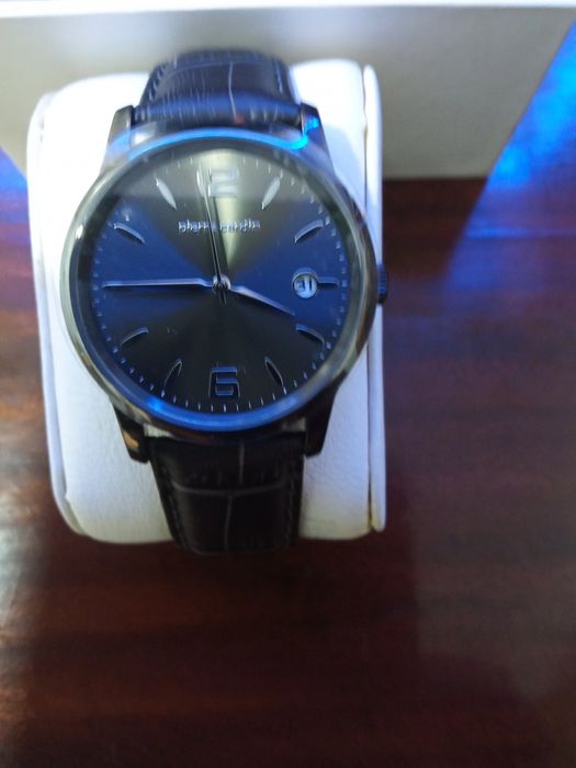 Relógio Homem Marca Pierre cardin