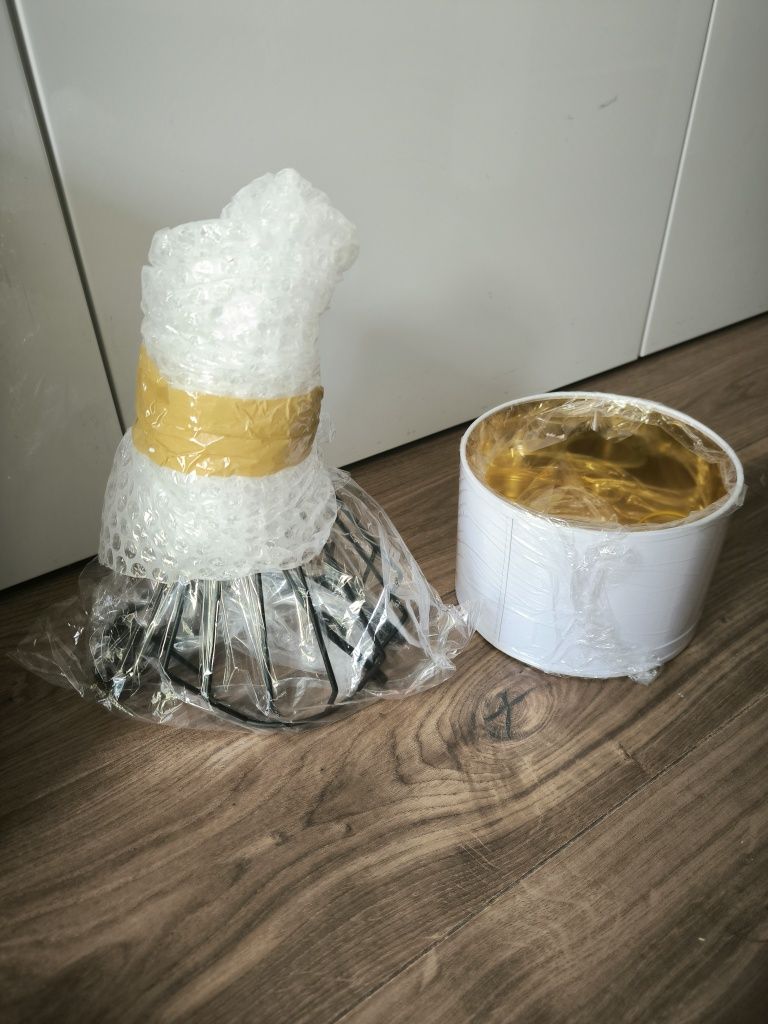 Lampka nocna Volta E27 Max 6O W
