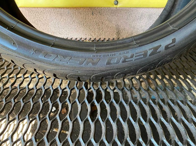 285/30/21 Pirelli PZero Nero (1шт)