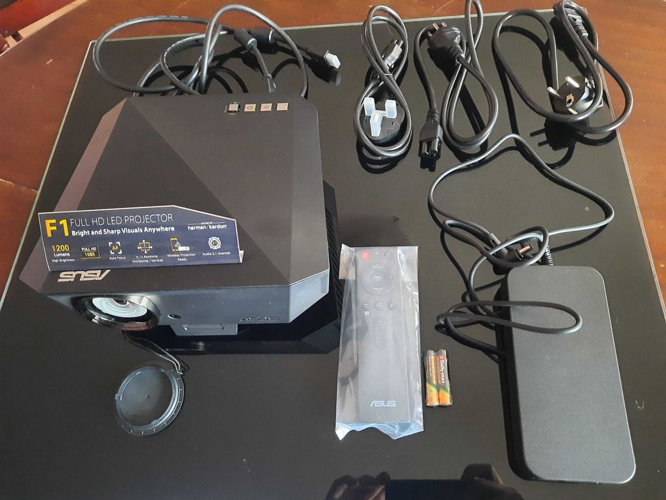 Projektor ASUS F1 Led Full HD Nieużywany