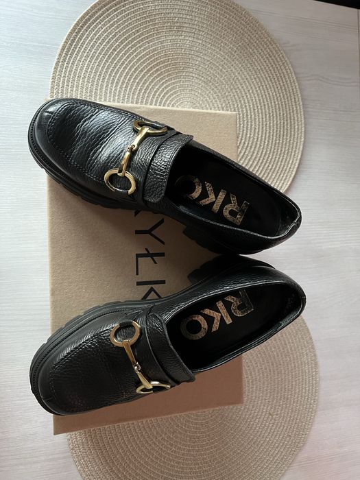 Ryłko czarne mokasyny