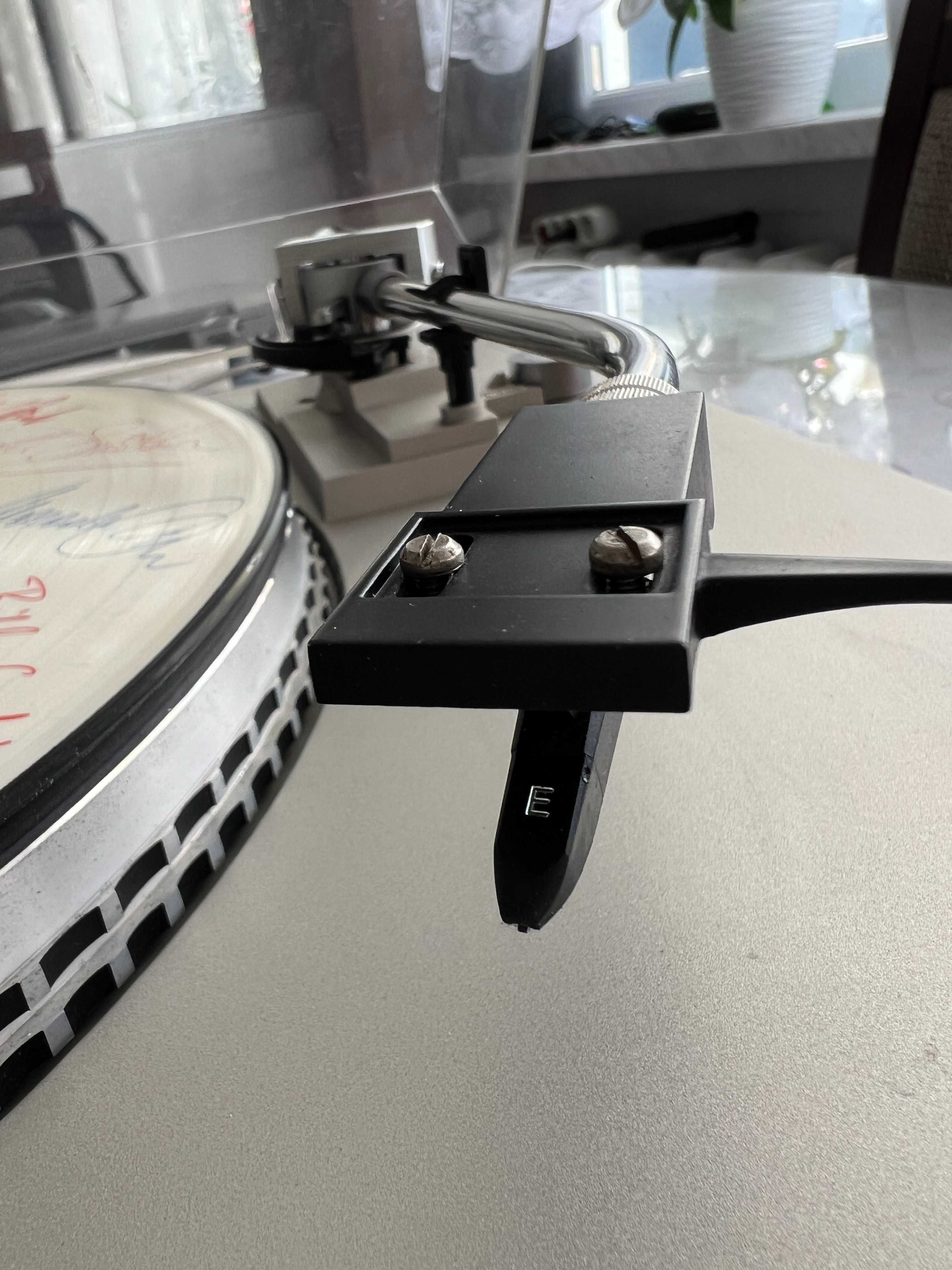 Gramofon JVC  L-A55 Direct Drive Półautomat