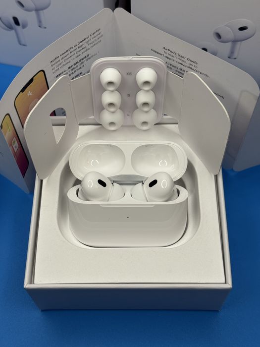 Навушники Apple AirPods Pro 2 Generation з активним шумопоглинанням