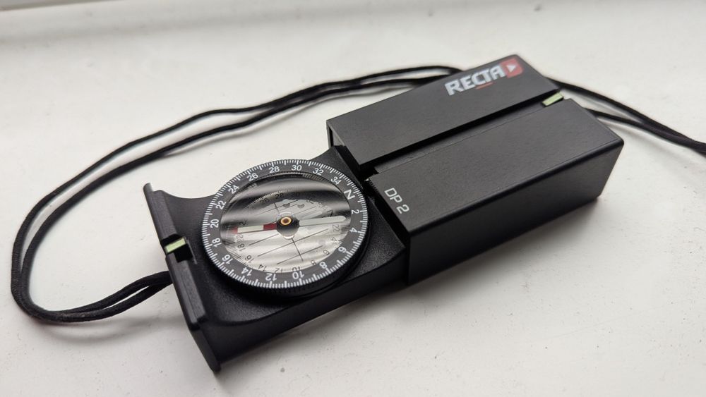 Продам Компас Recta dp2