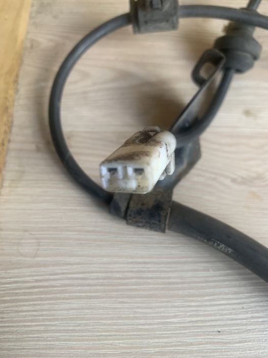 Датчик абс Дайхатцу Териос