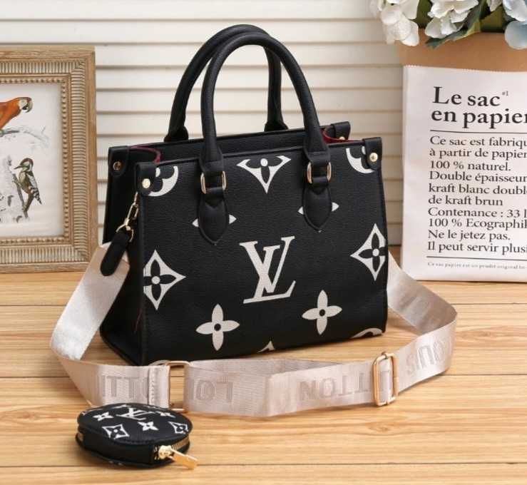Bolsa nova da Louis Vuitton preta