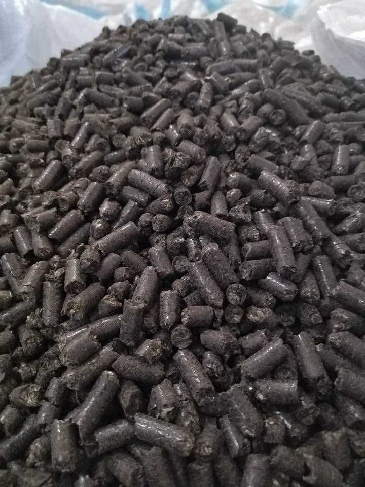PELLET z łuski słonecznika  8 mm / DOSTĘPNY OD RĘKI  [DOSTAWA]