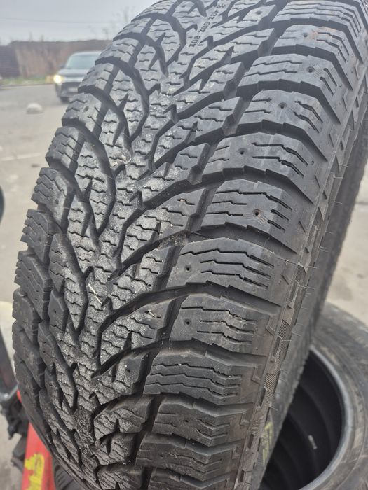 Зимові шини Nokian Hakkapeliitta LT3 275/65 R18
