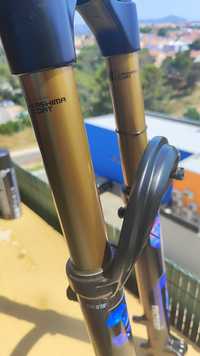 Suspensão Fox 36 Factory kashima 150mm Grip2