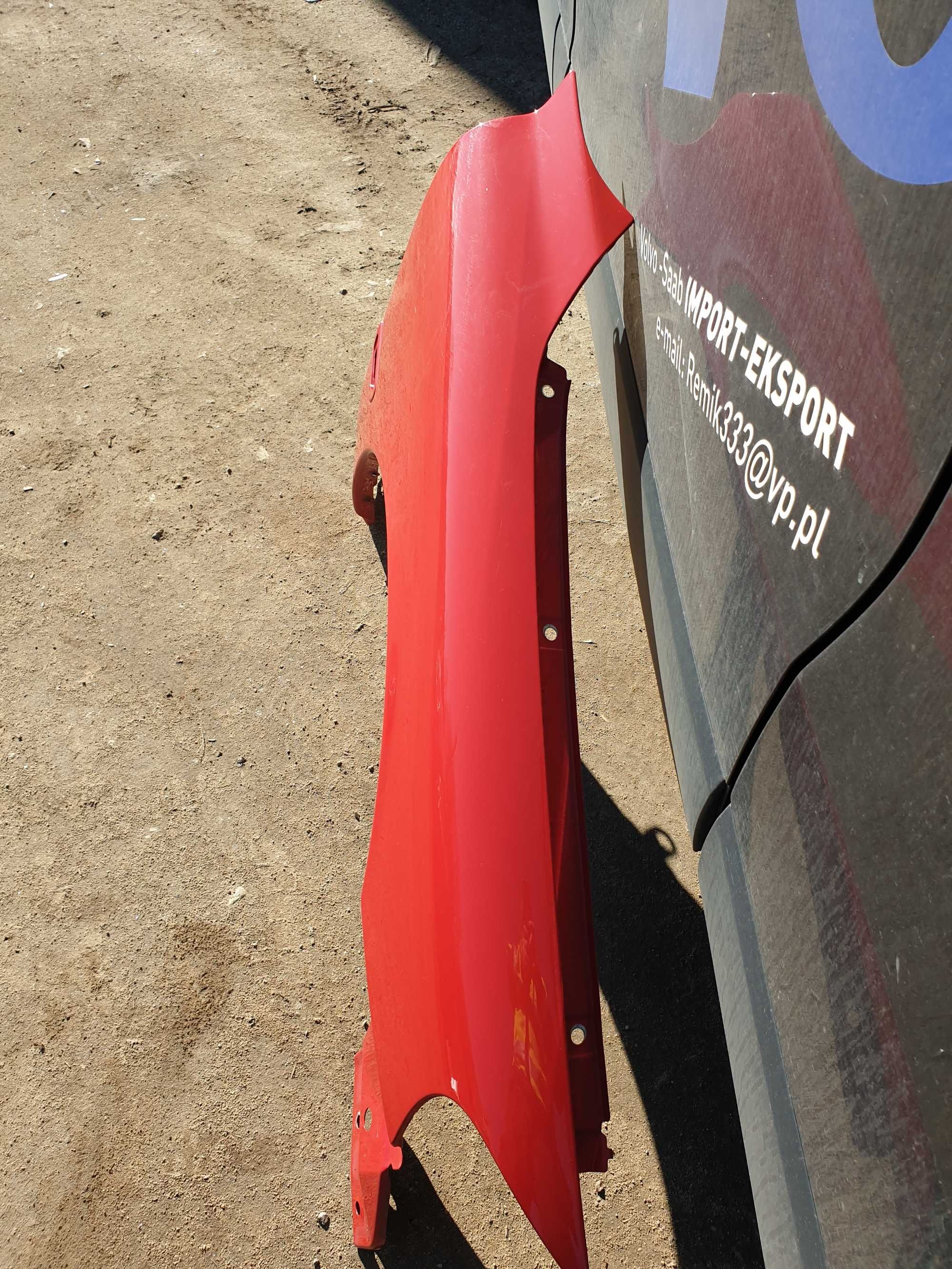 Błotnik prawy volvo V70II S60 2001 - 2005  kolor 612