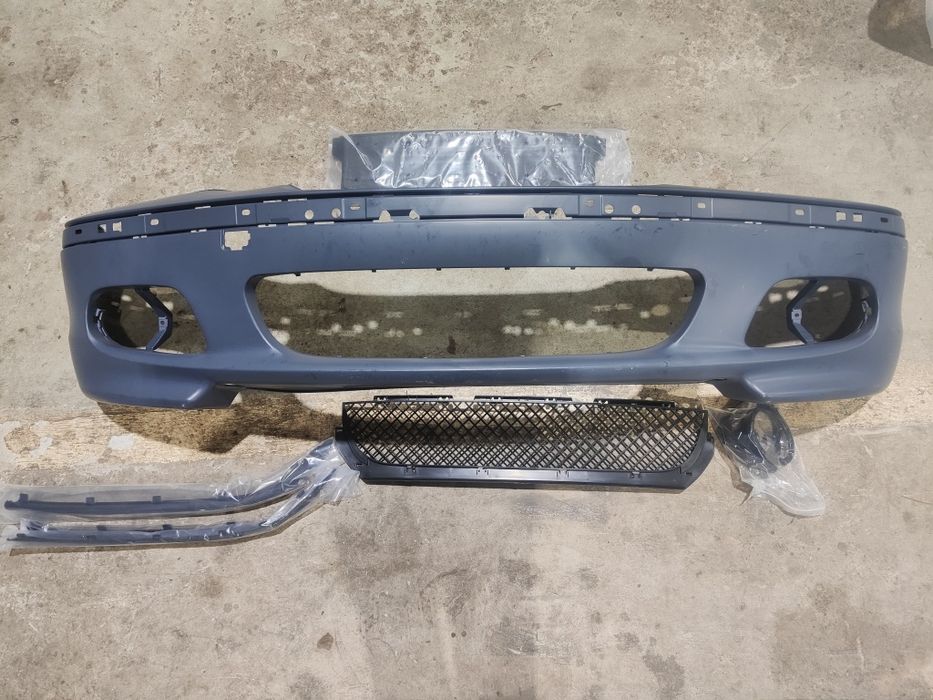 Zderzak przód przedni M-PAKIET nowy BMW E46 sedan