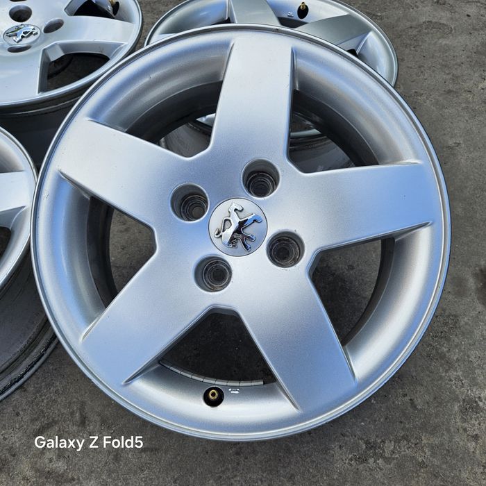 Alufelgi 15 Peugeot 207 Partner 308 Peugeot 307 Peugeot 206 4x108 ET23