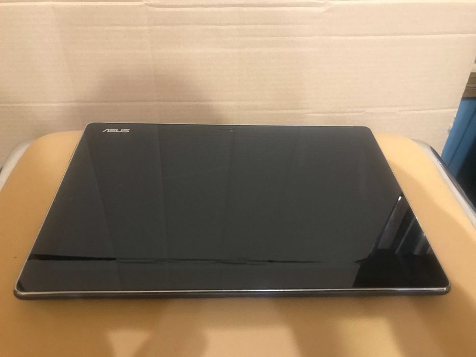 Планшет Asus ZenPad 10 3G 16GB Black P021(Z300CG)